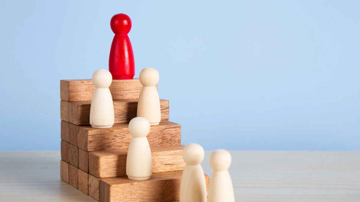 Liderar me obriga a mudar agora sempre mais